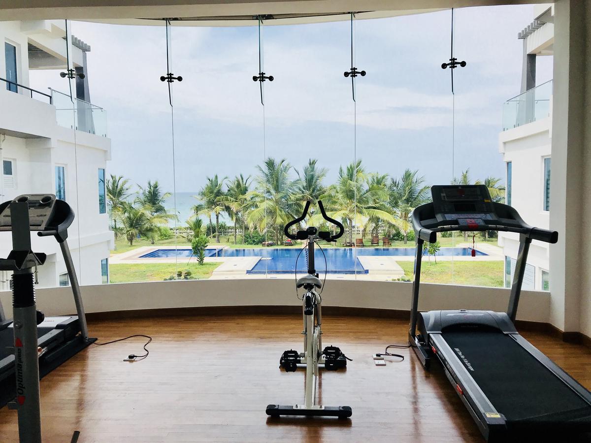 Araliya Oceanfront Condos Nilaveli, Trincomalee Bagian luar foto