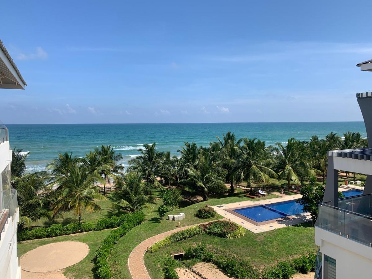 Araliya Oceanfront Condos Nilaveli, Trincomalee Bagian luar foto